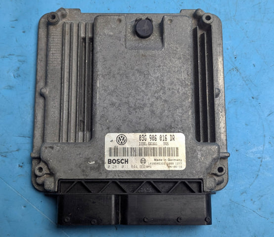 Модуль управління двигуном 03G906016DR VAG