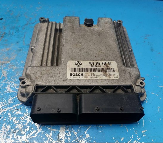 Блок електронного управління 03G906016HK VAG