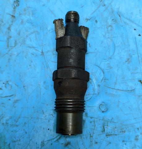 Форсунки електромагнітні 068130202 BOSCH