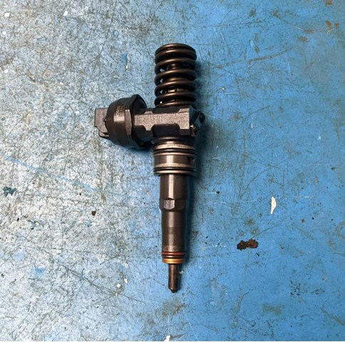 Форсунка вприску палива 0986441568 BOSCH