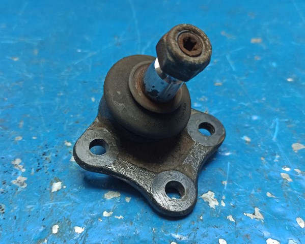 Кульова опора, нижня, права 1J0407366C VAG