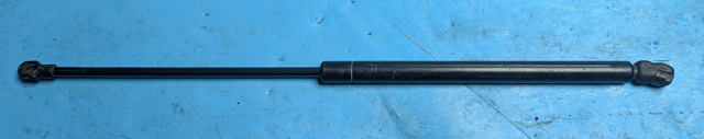 Амортизатор ляди 1J6827550 VAG