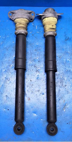 Задній амортизатор 1T0513029M VAG