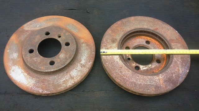 Диск переднього гальма 34111154749 BMW