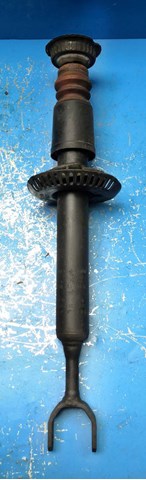 Амортизатор передній 3B0413031 VAG