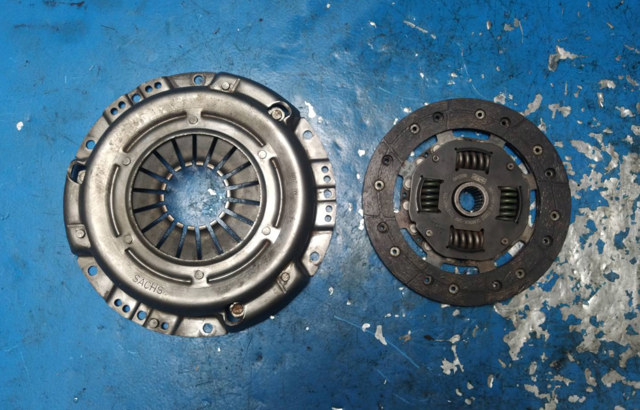 Диск зчеплення ведений 3M517550F1E FORD