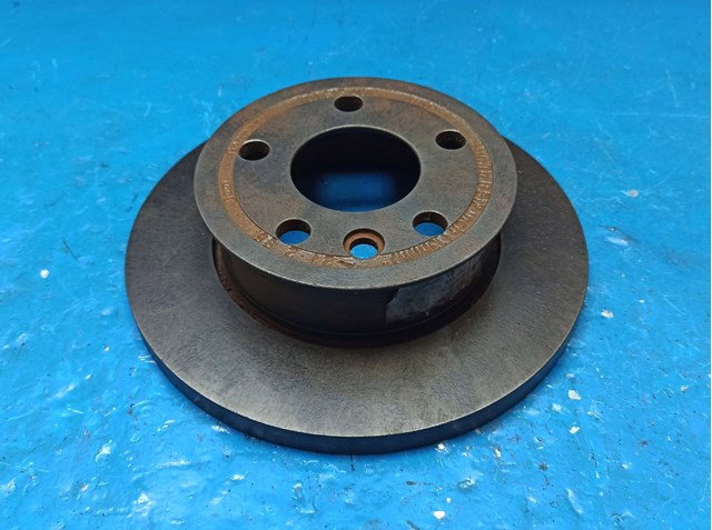 Гальмо дискове переднє 701615301C VAG