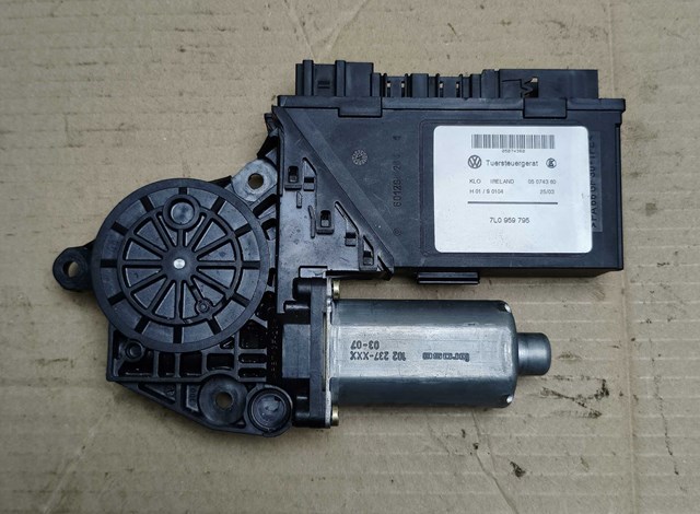 Привід ліфта задній 7L0959795 VAG