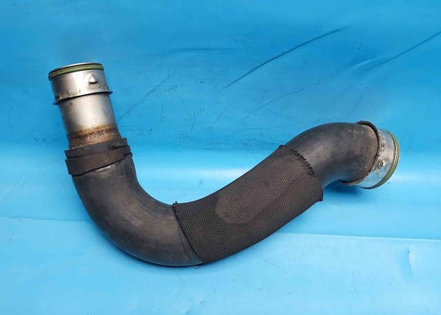 Шланг/патрубок интеркуллера 7L6145822B VAG