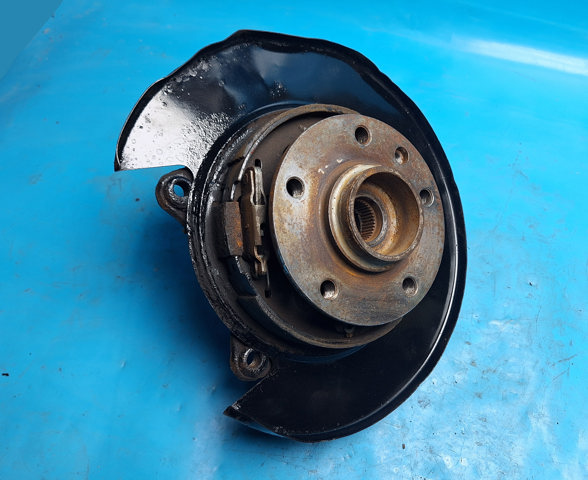 Цапфа поворотного кулака 7L6505436A VAG