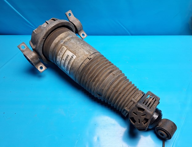 Стійка задня права 7L6616020 VAG