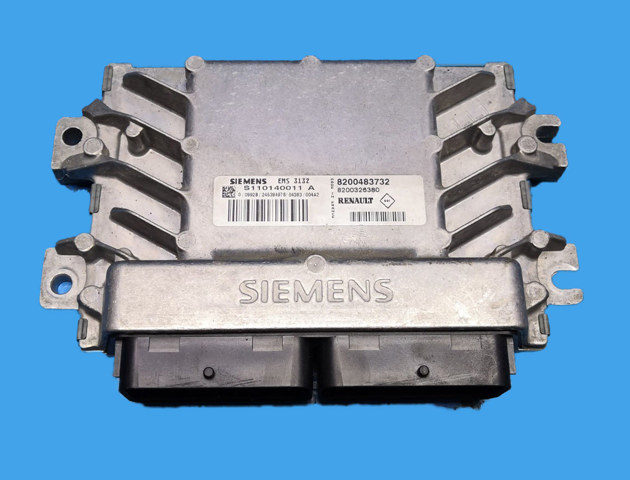 Модуль управління двигуном 8200326380 RENAULT