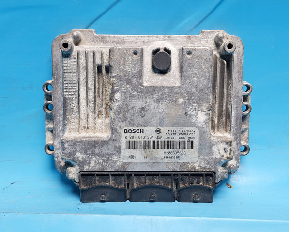 Модуль управління двигуном 8200635663 RENAULT