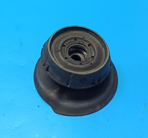 Тарілка задньої пружини верхня, металева 8200808455 RENAULT