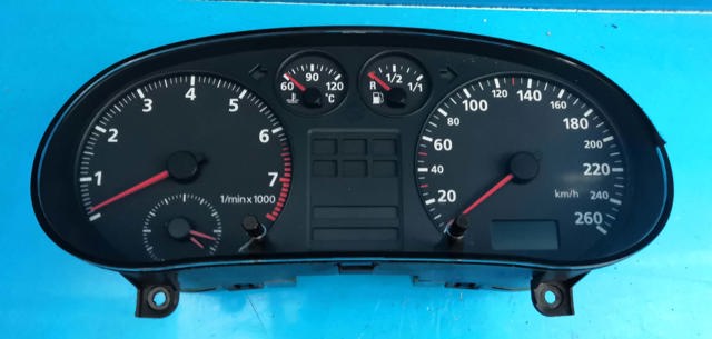 Спідометр 8L0919860A VAG