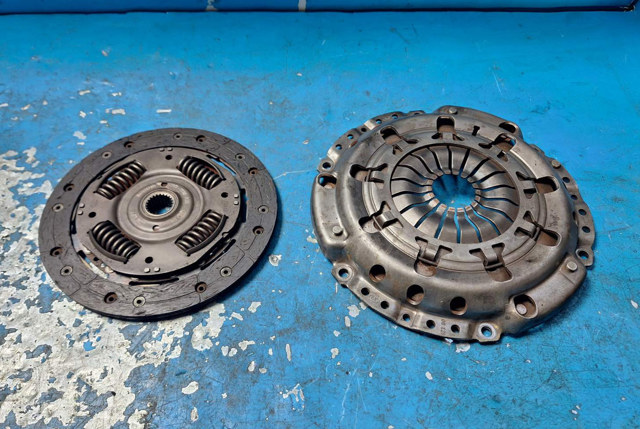 Зчеплення 97BG7550A3B FORD