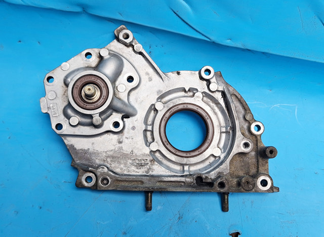 Помпа масляна 98012796 GM