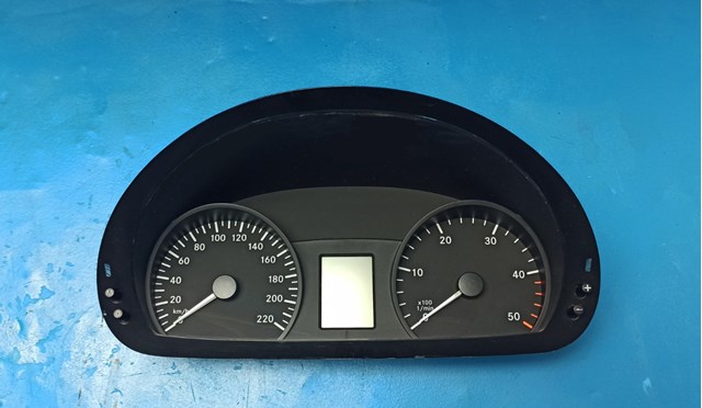 Щиток приладів A6399006000 MERCEDES