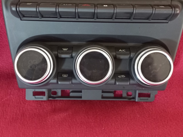 Блок управління кондиціонером 275100936R RENAULT