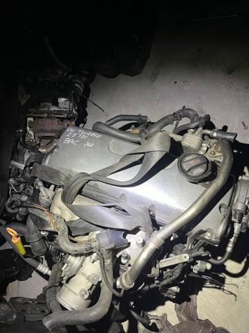 Двигун у зборі BAC VAG