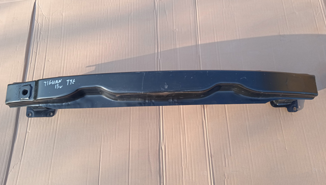 Буфер бампера заднього Volkswagen Tiguan 1