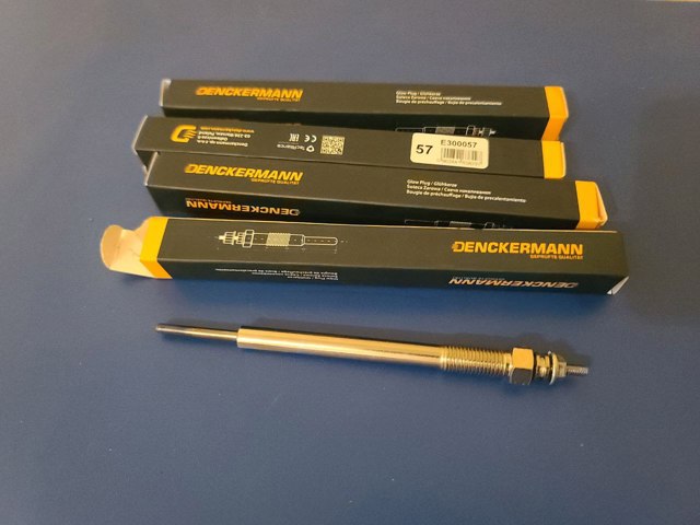 Свіча накалу E300057 DENCKERMANN