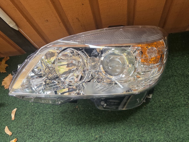 Основна фара в зборі ліва A2048208361 MERCEDES