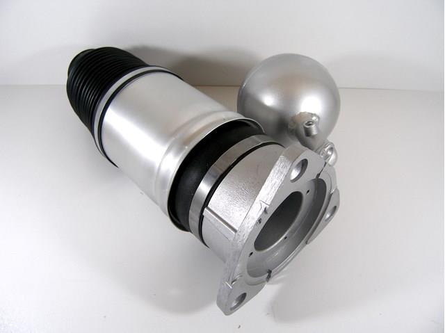 Стійка передня права 3D0616002G VAG