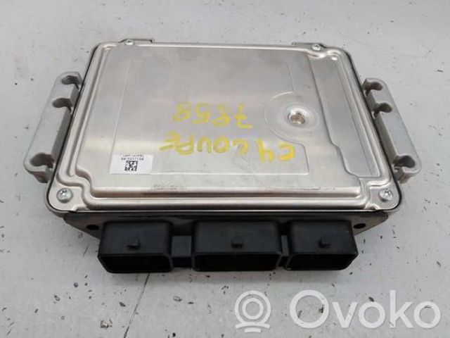 Комп'ютер двигуна 0281012985 PEUGEOT