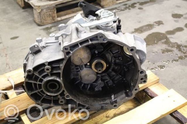 Коробка механіка в зборі 02Q300012F VAG
