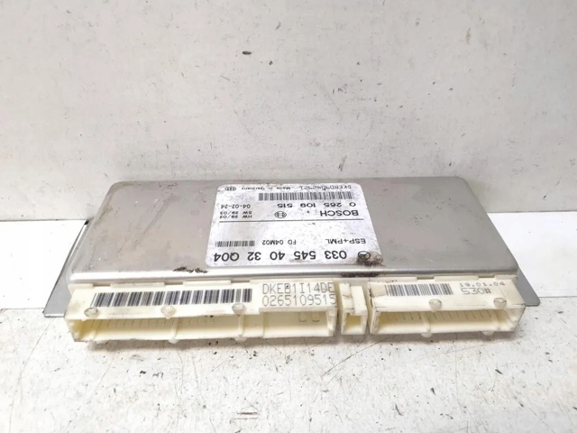 0335454032Q04 Mercedes