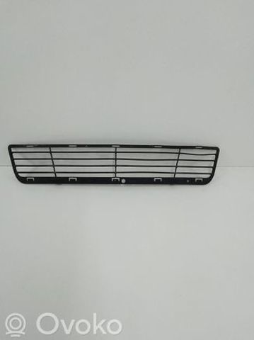 Решітка бампера нижня 05178282AA CHRYSLER