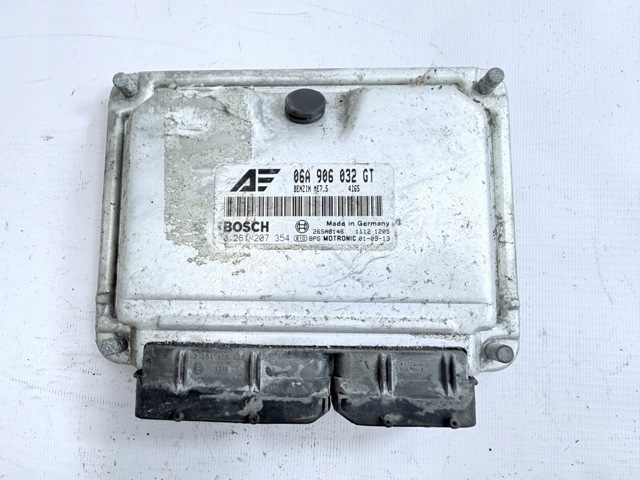 Комп'ютер двигуна 06A906032GT VAG