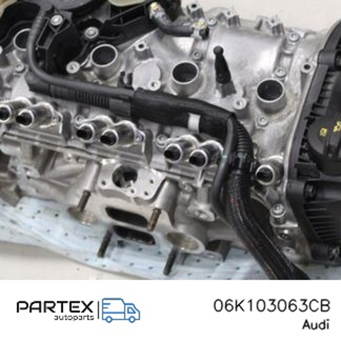 ГБЦ мотора 06K103063CB VAG