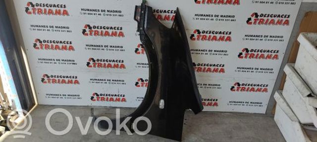 Ліве переднє крило 09195344 OPEL