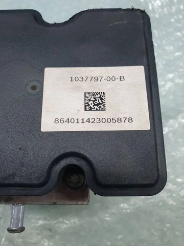 Блок управління АБС (ABS) 103779700B TESLA