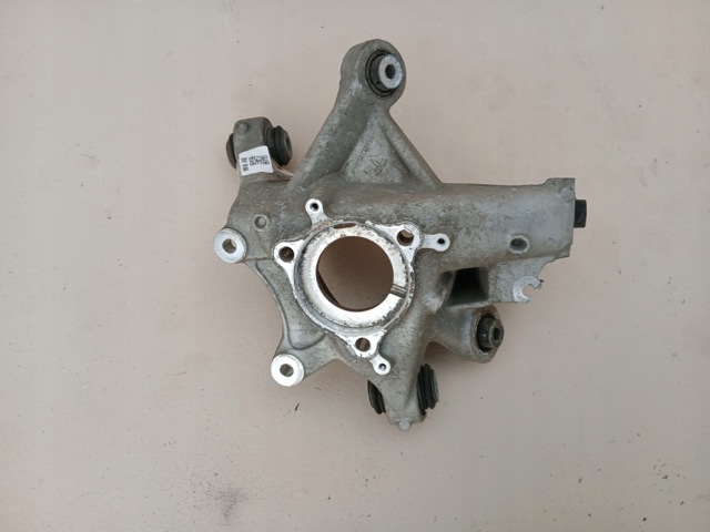 Цапфа поворотного кулака 118841100G TESLA