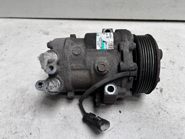 Компресор кондиціонера 13106850 SUZUKI