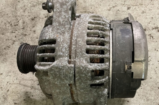 Генератор 13125525 OPEL
