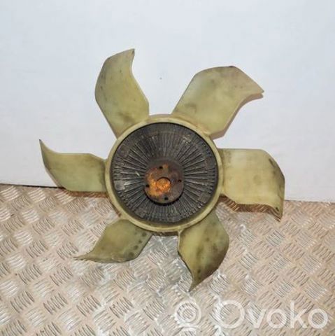 Вентилятор / крильчатка радіатора охолодження 1320A015 MITSUBISHI