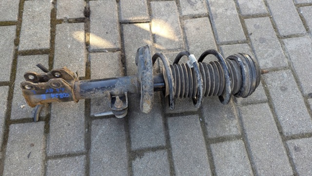 Амортизатор передньої підвіски 13434139 OPEL