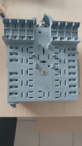 Коробка запобіжників 1388601080 PEUGEOT