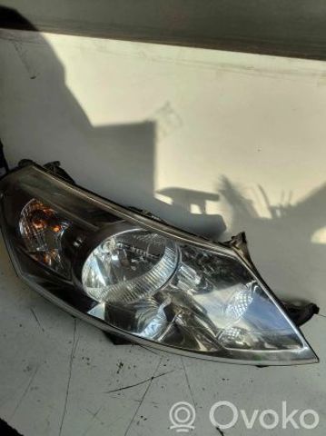 Права блок фара 1401367980 PEUGEOT