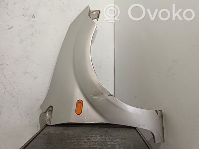Переднє праве крило 1528047 FORD