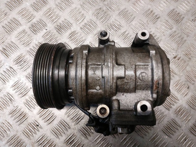 Компресор холодоагенту 1605022900 HYUNDAI