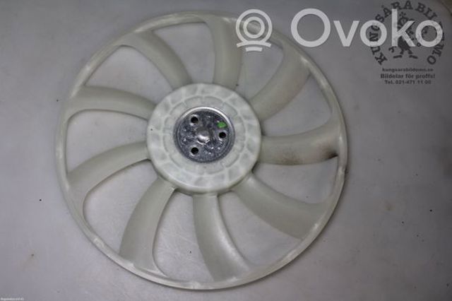 Вентилятор кондиціонера, правий 1636137110 TOYOTA