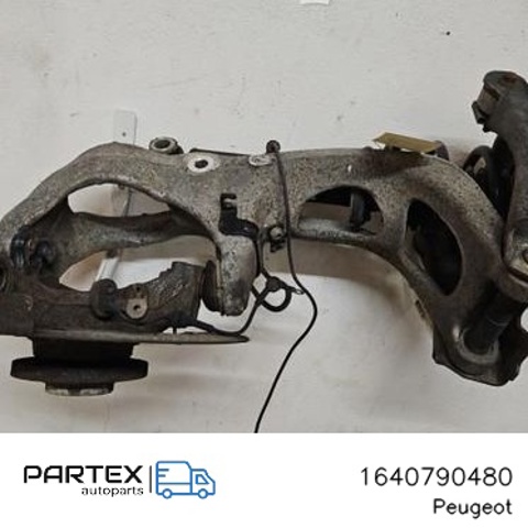 Цапфа передні праві 1640790480 PEUGEOT