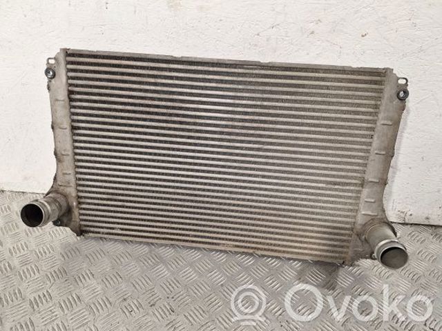 Радіатор интеркуллера 179400R010 TOYOTA