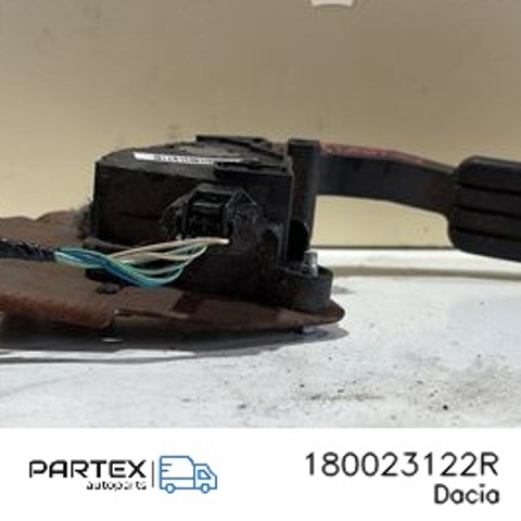Підаль газу 180023122R RENAULT