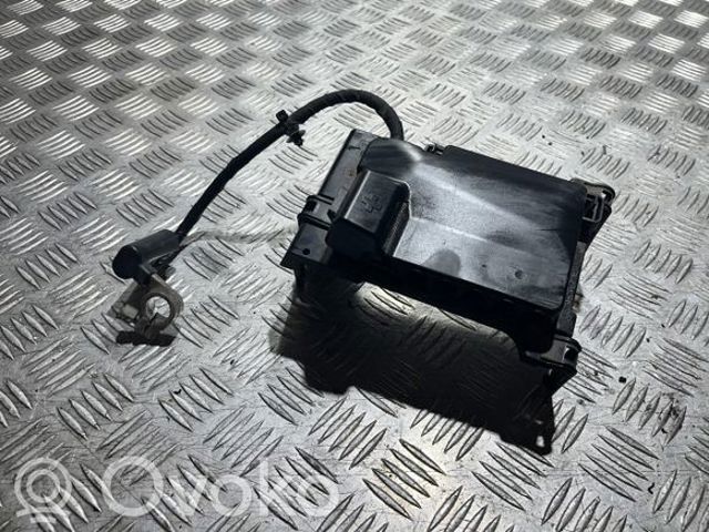 Коробка запобіжників 1EA937548 VAG